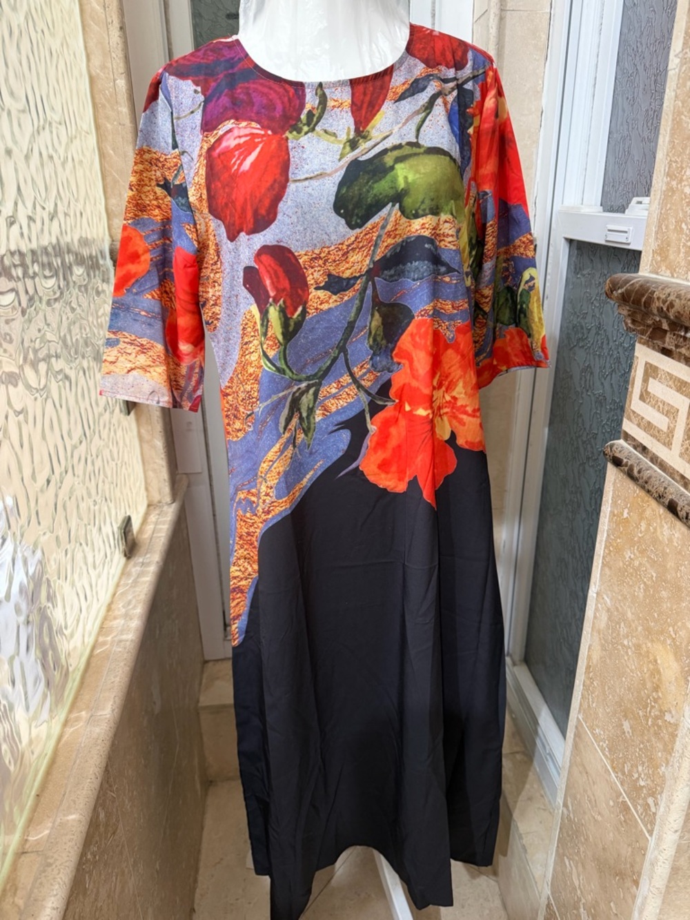 New Vibrant Floral Print Midi Dress with Black Skirt Size L